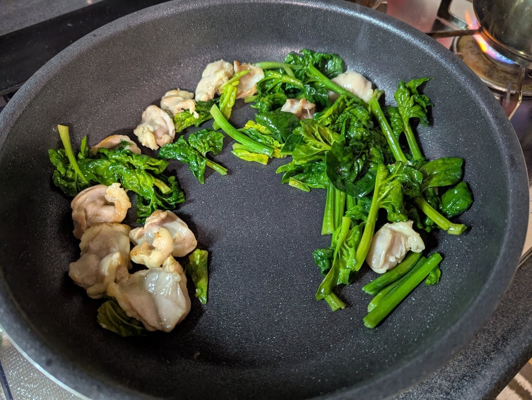 ちぢみほうれん草