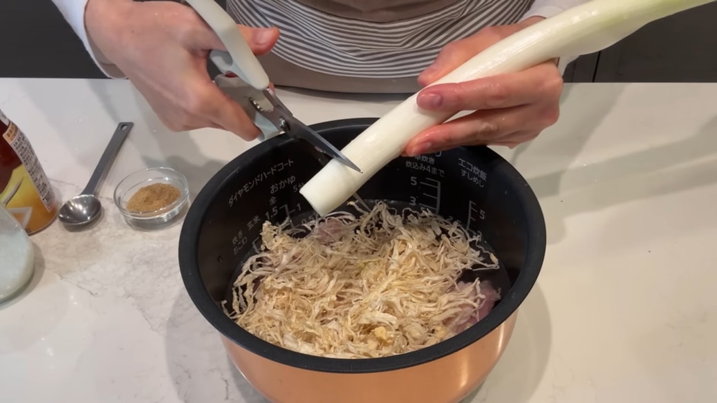 切り干し大根のサムゲタンを作る人