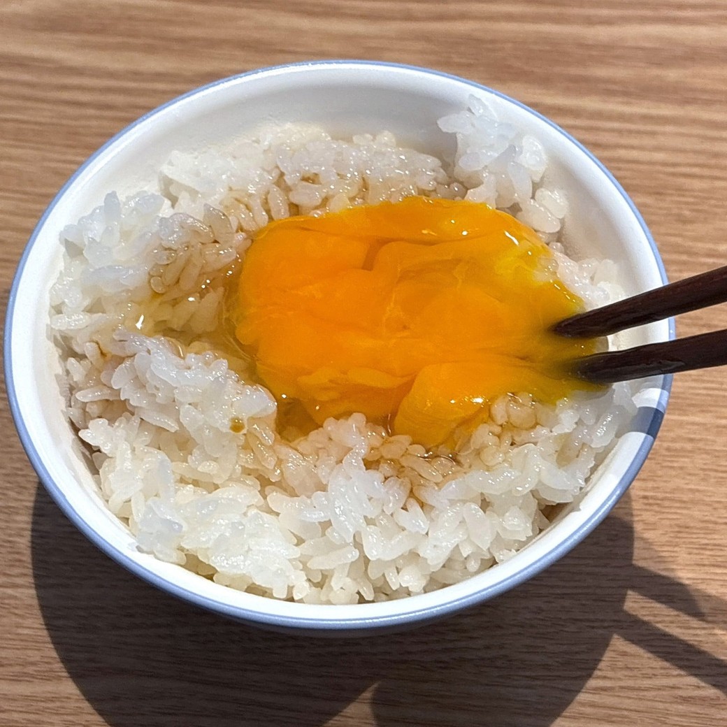 卵を割っていただく