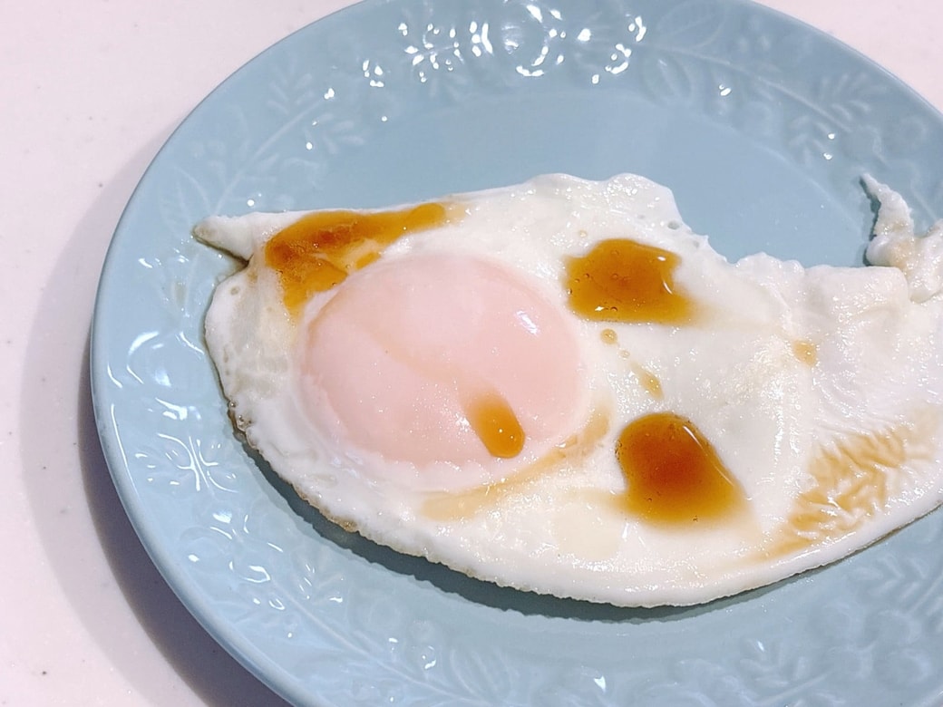 目玉焼きはぜひめんつゆで