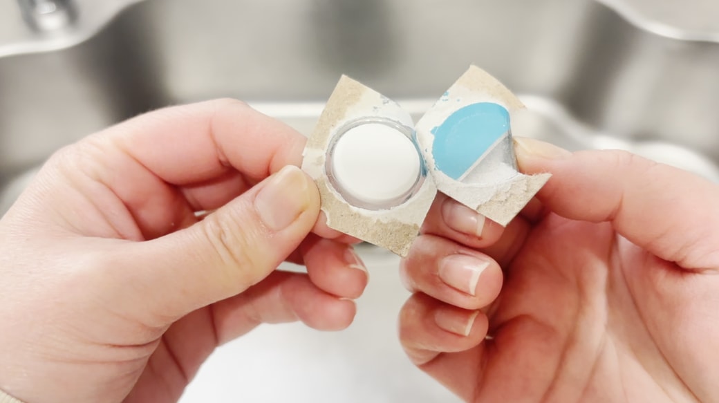 錠剤を取り出す