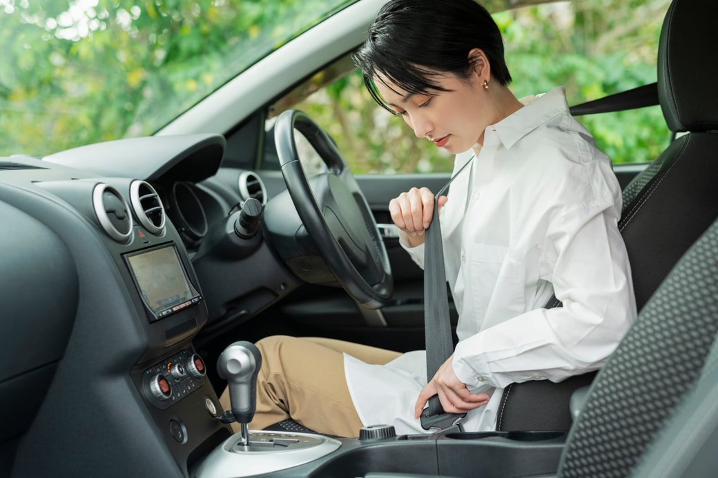 シートベルトが突然引き出せなくなる原因は…？