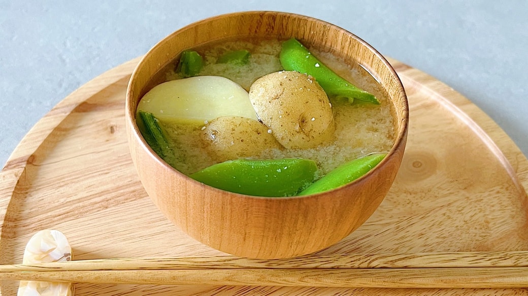 新じゃがいもみそ汁