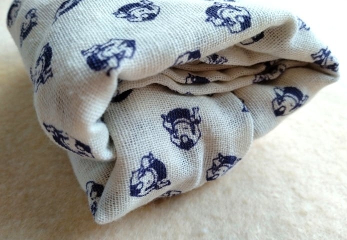 余った布を差し込む