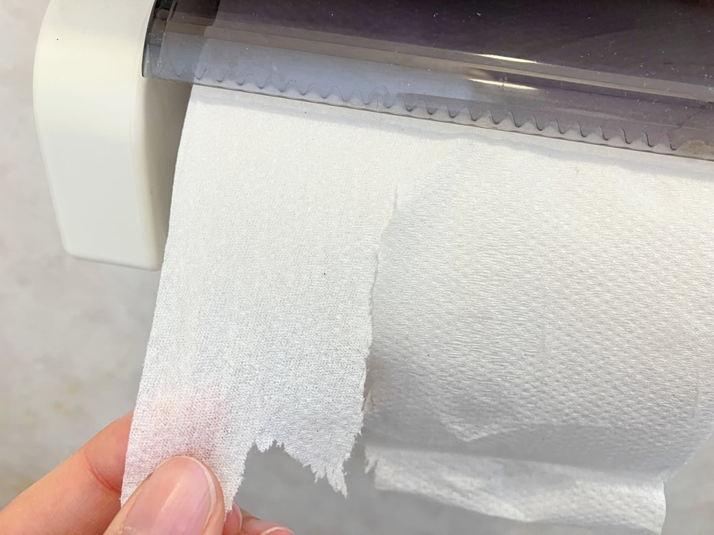 やぶれたトイレットペーパー