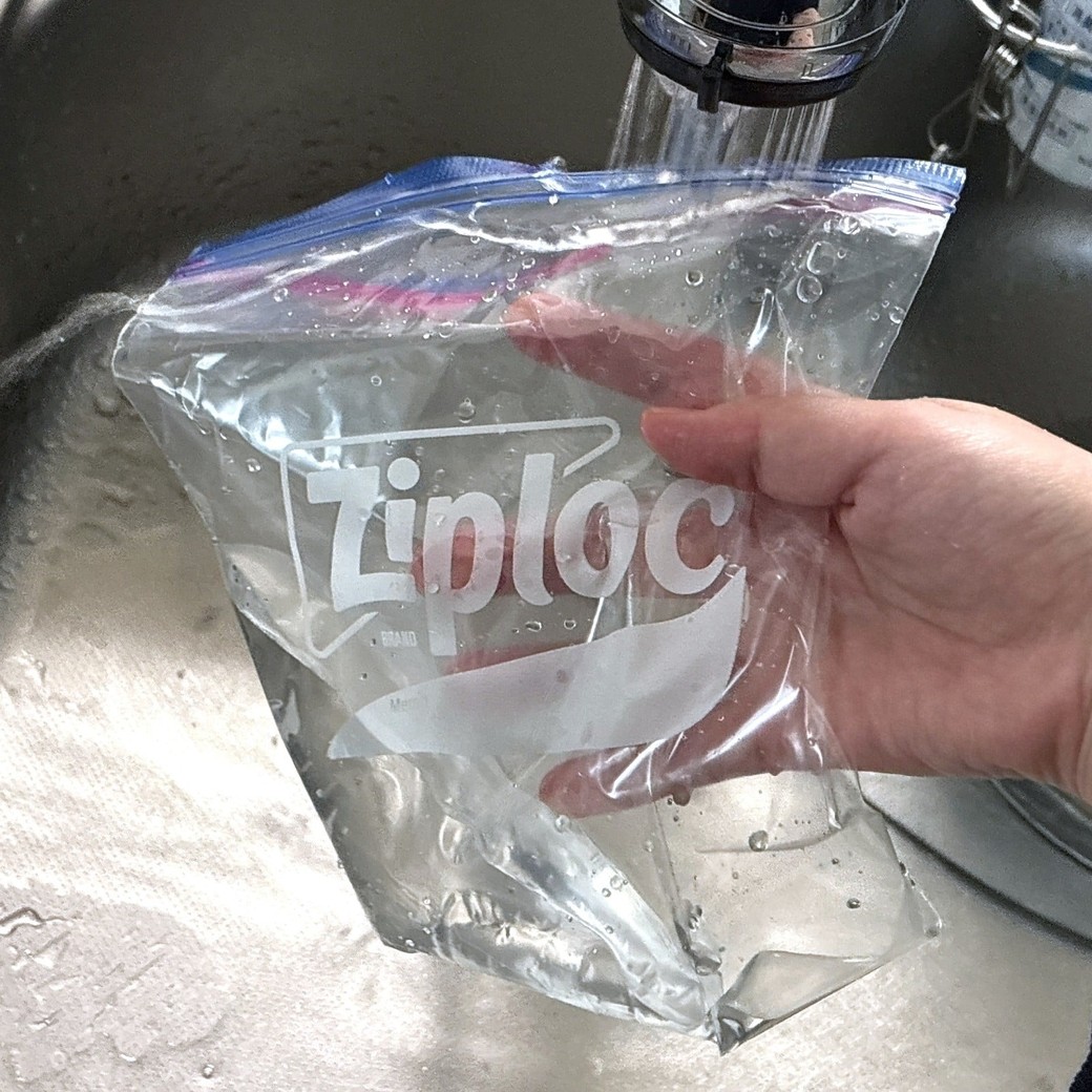 きちんと洗えば繰り返し使える