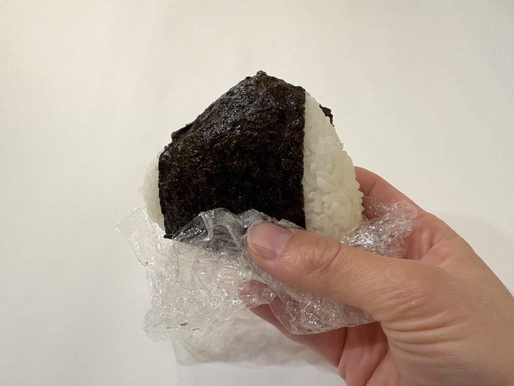 海苔がしんなりしてしまうおにぎり