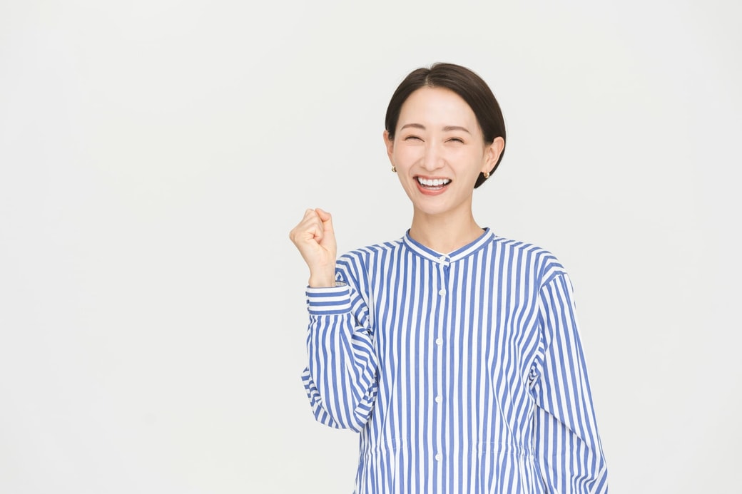 笑顔の女性