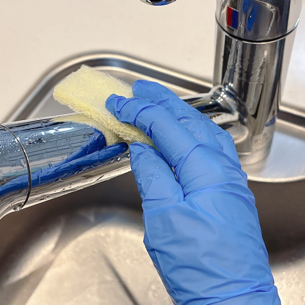 水栓のお手入れはやさしく