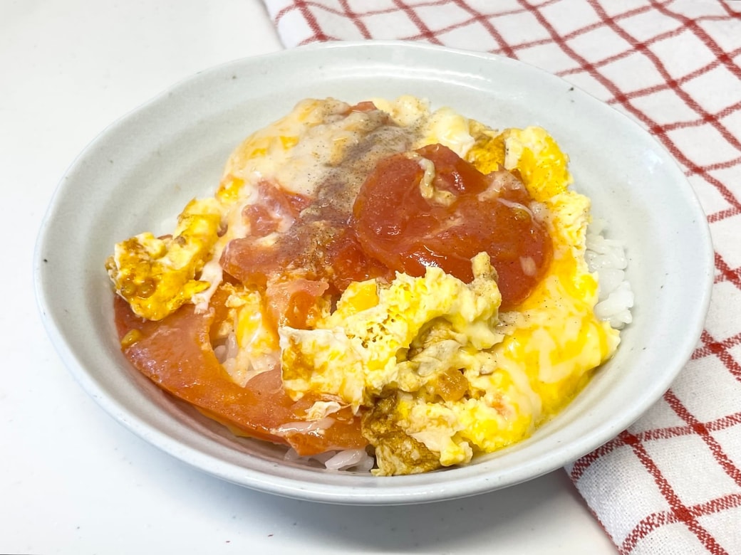 トマたま丼