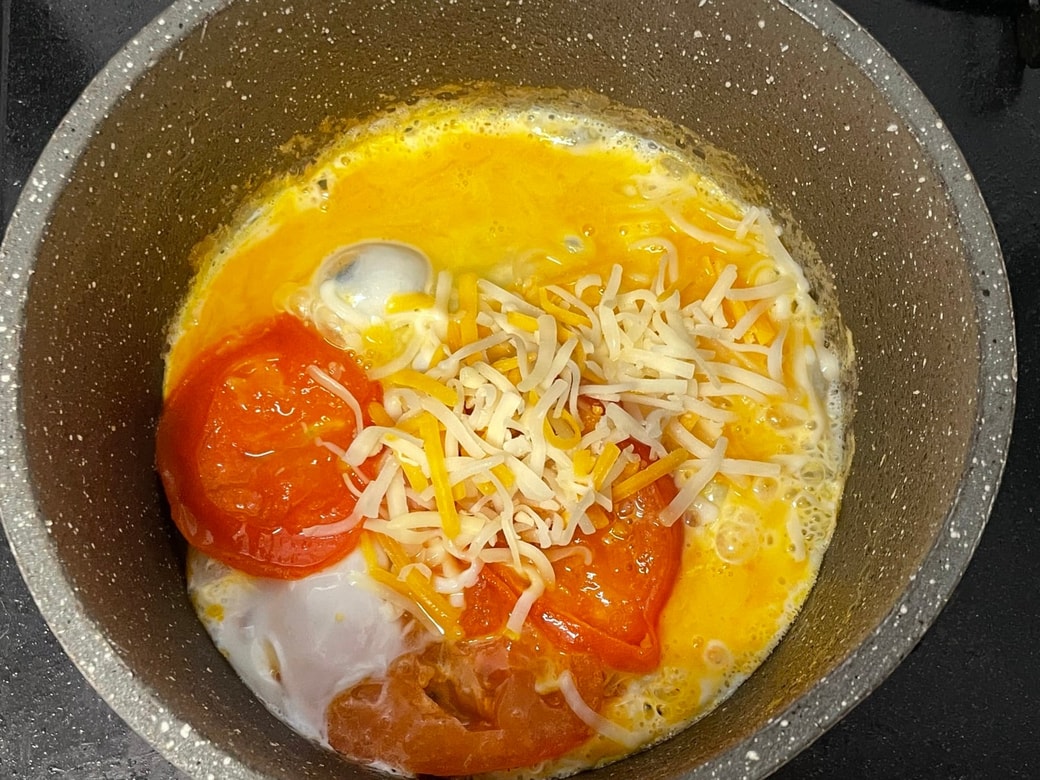 トマたま丼