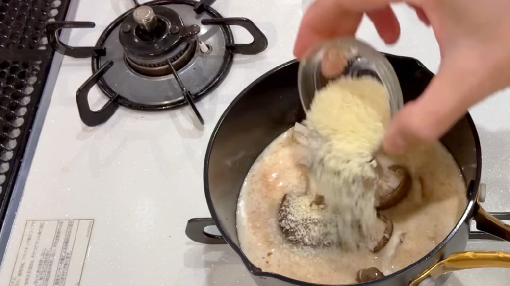 みそ汁を作る人