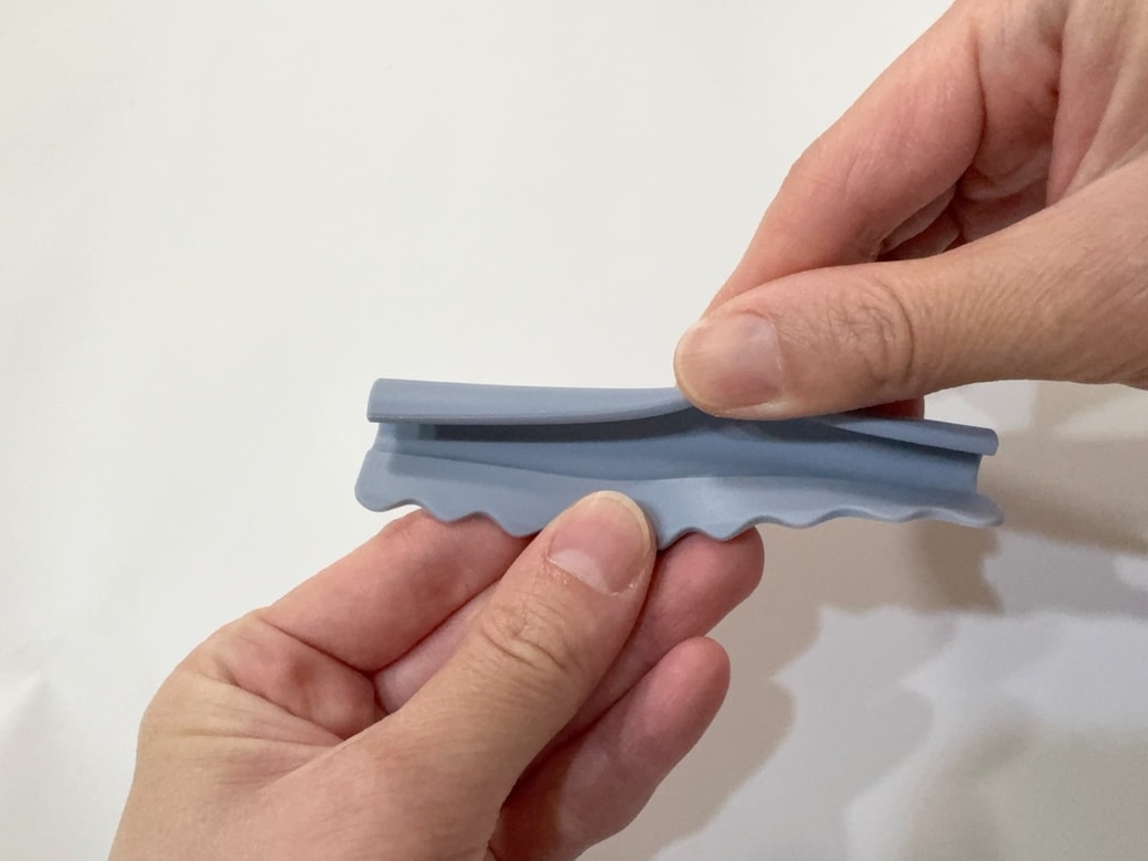 シリコーンゴム製でやわらかい素材