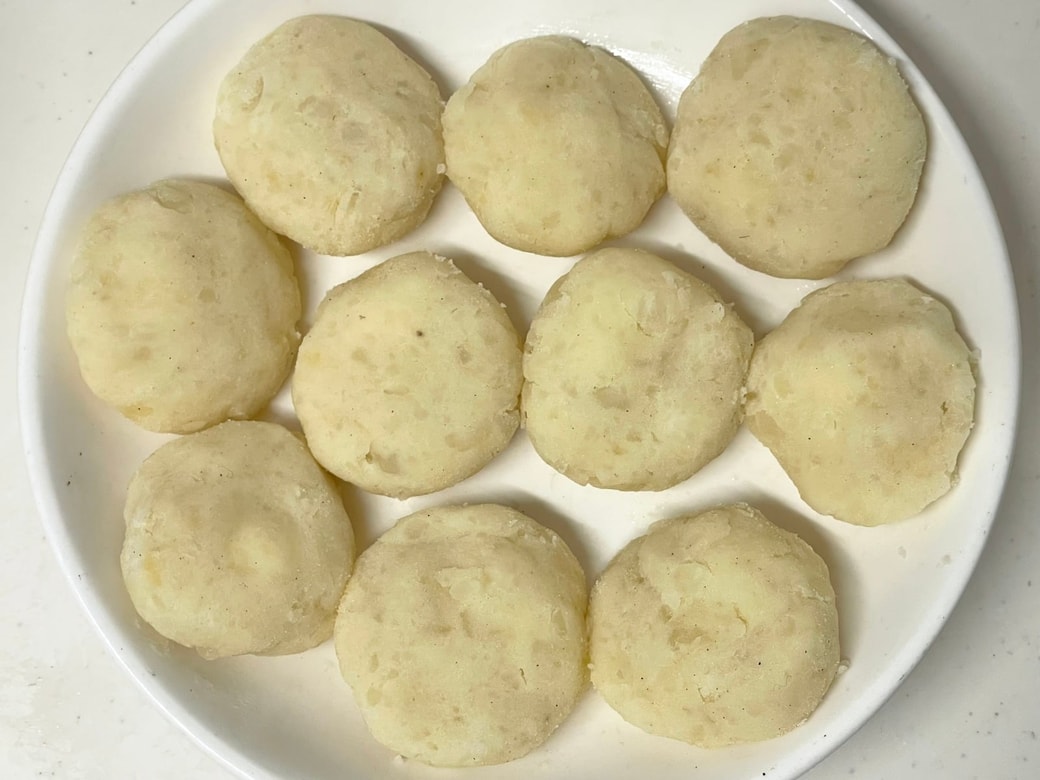 モッツァレラじゃがもち