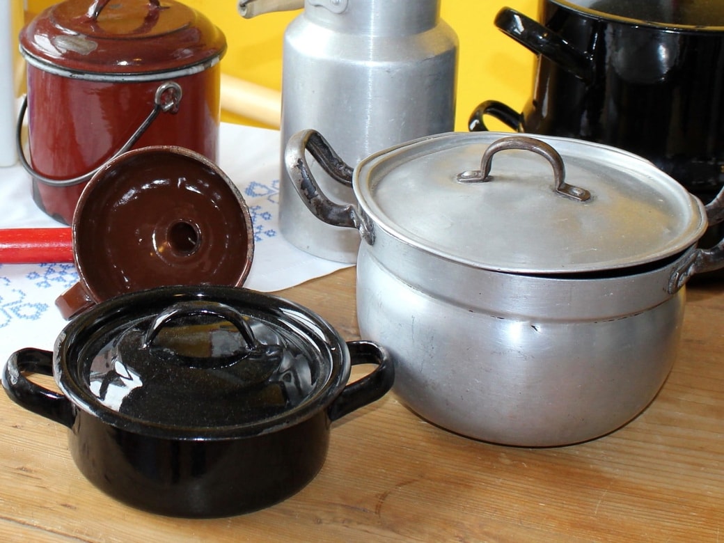 NG底が丸い鍋を使う