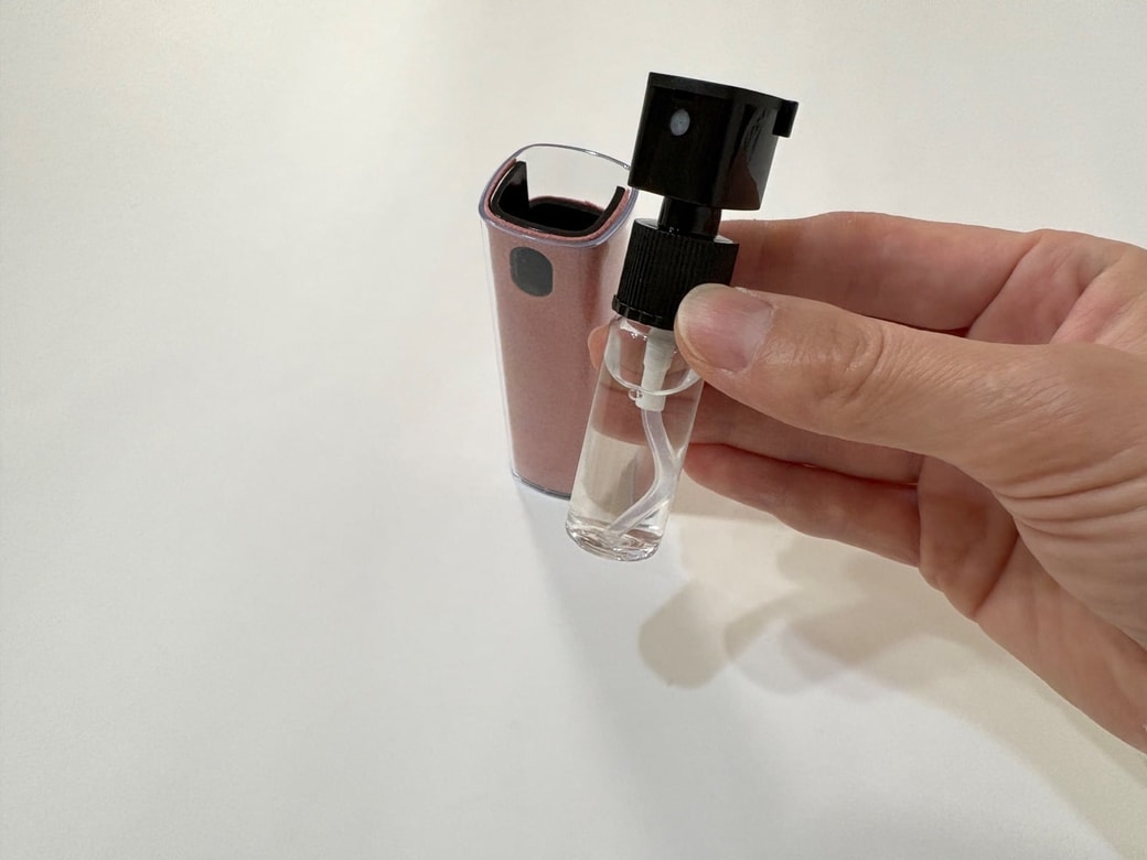 ボトルの中にはクリーナー液が入っている