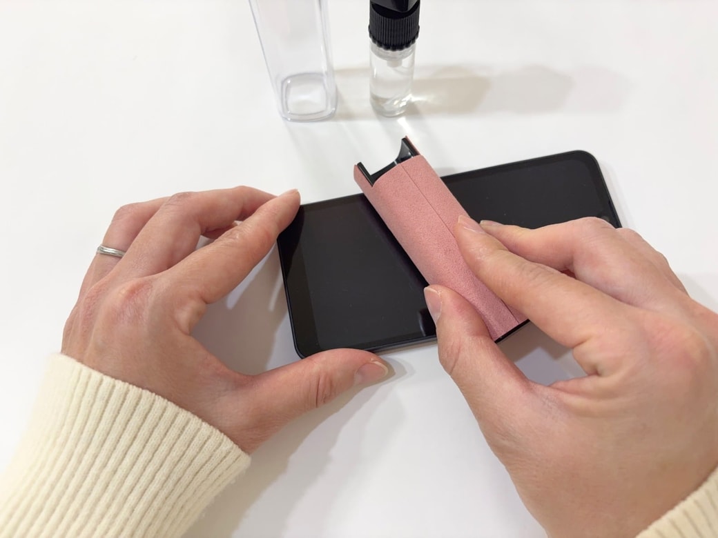 画面を拭き取る