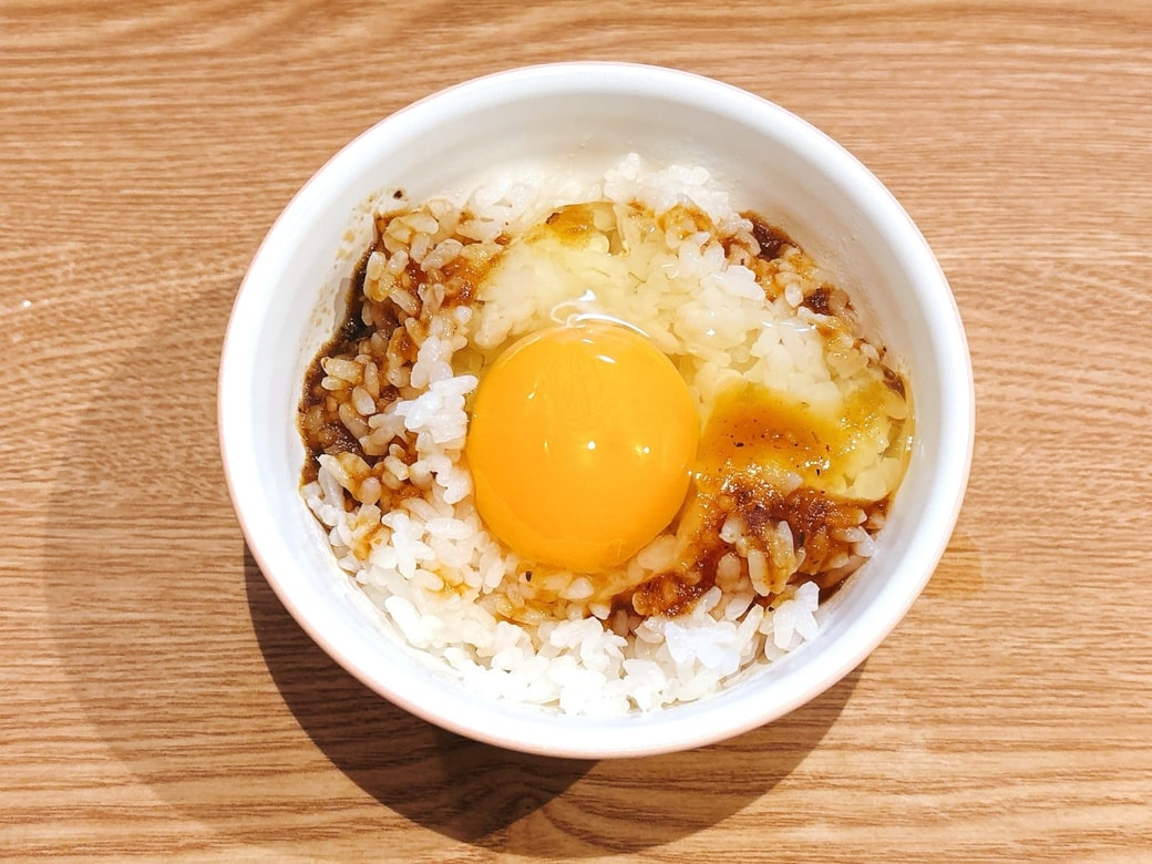 できあがった卵かけごはん