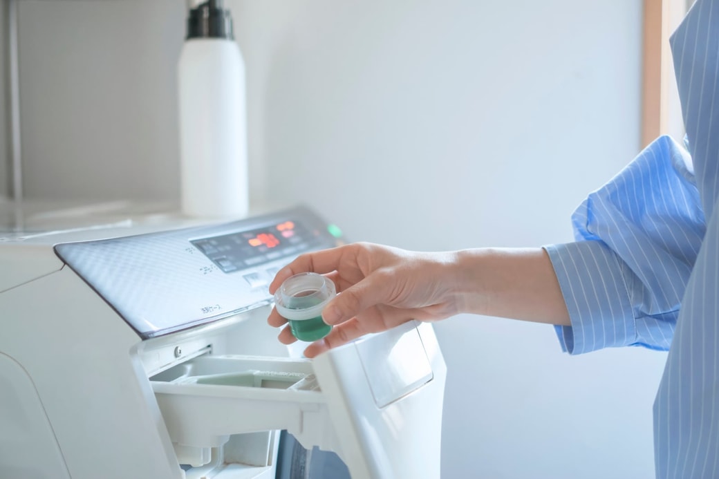 節水すすぎ性能の高い洗剤を使う