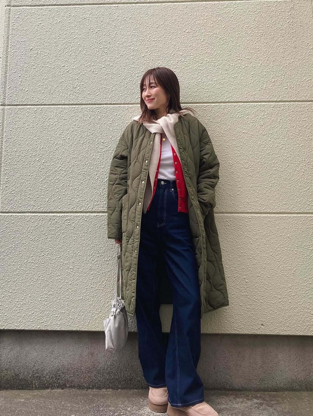 レイヤードテクでいつものアウターコーデが見違える！