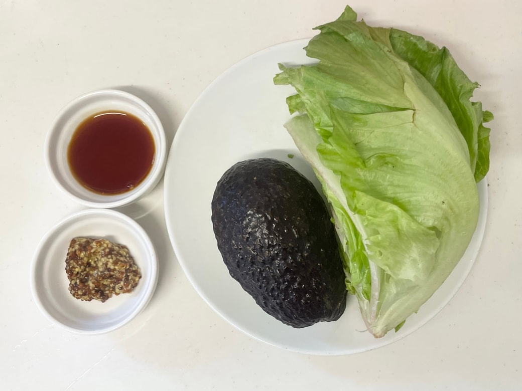 アボカドレタスのマスタードサラダ