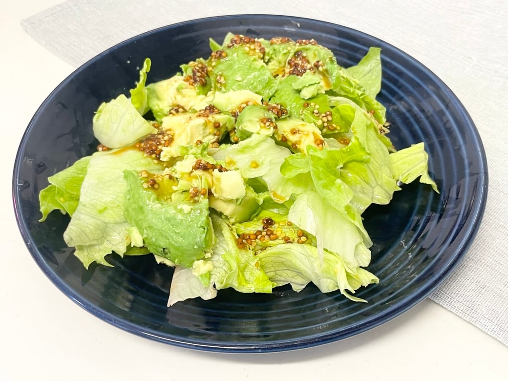 アボカドレタスのマスタードサラダ