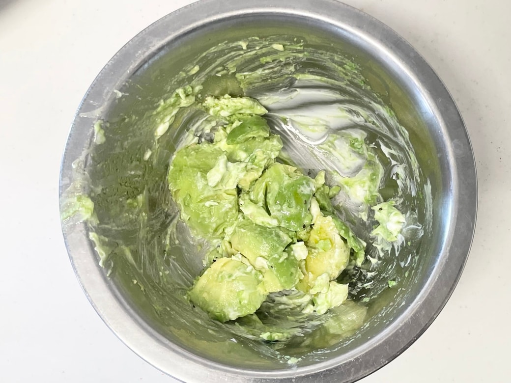 アボカドクリームチーズサラダ