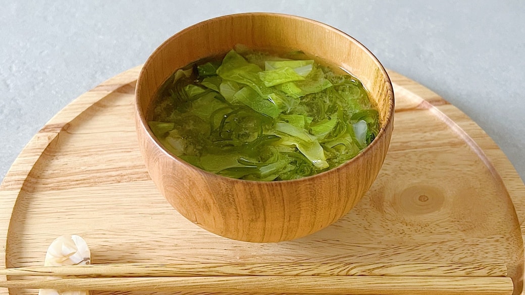 春キャベツみそ汁