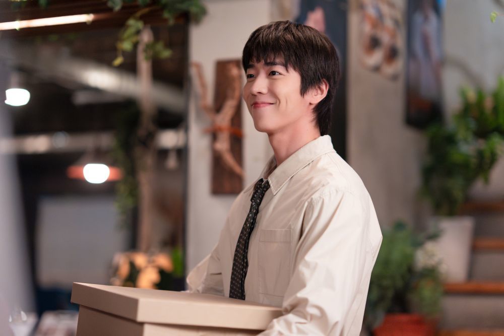 『君がきらめく季節に』 ディズニープラス スターにて独占配信中 © 2026. MBC. All Rights reserved.