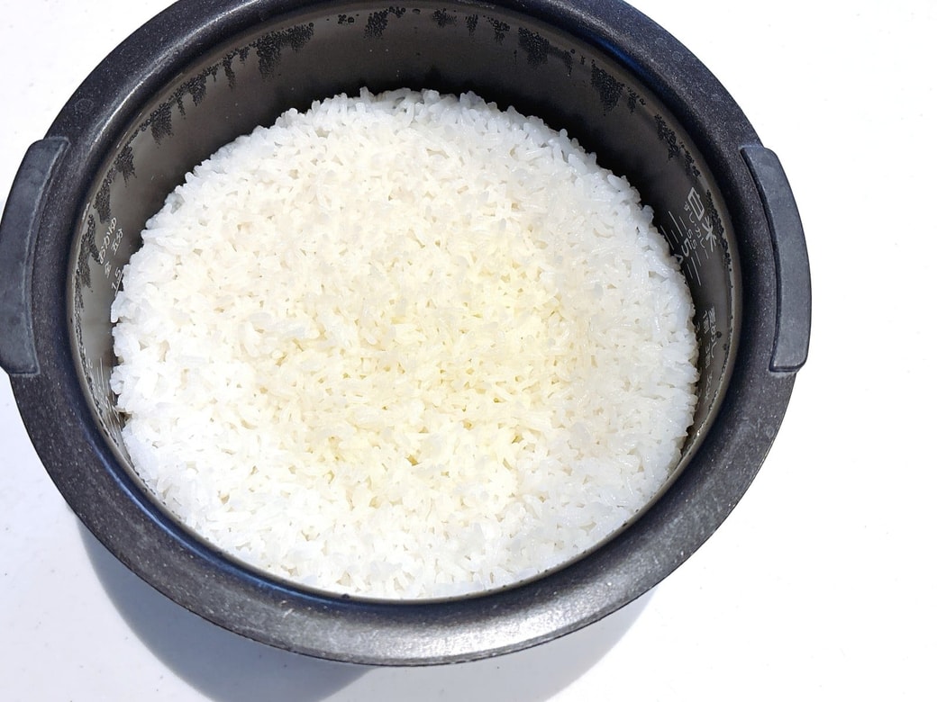 炊き上がったごはん