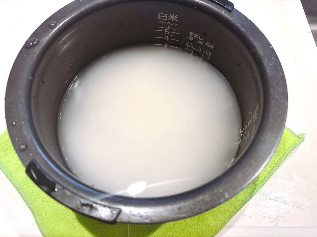 お米を浸水する