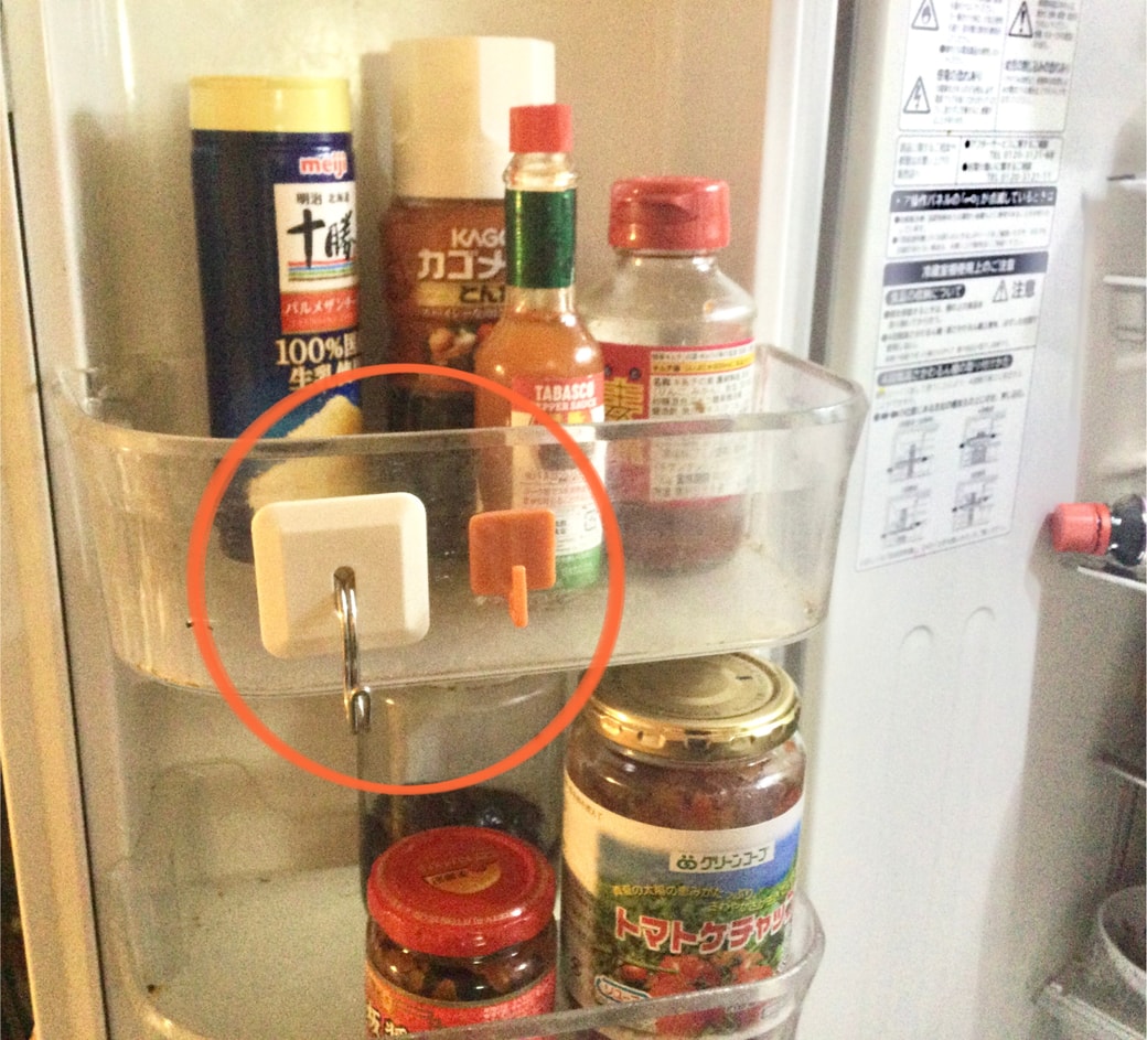 ドアポケットにフックを付ける