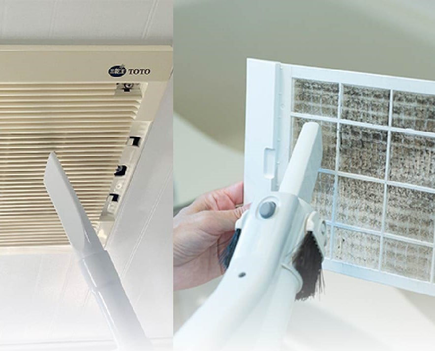 浴室乾燥機を掃除する人