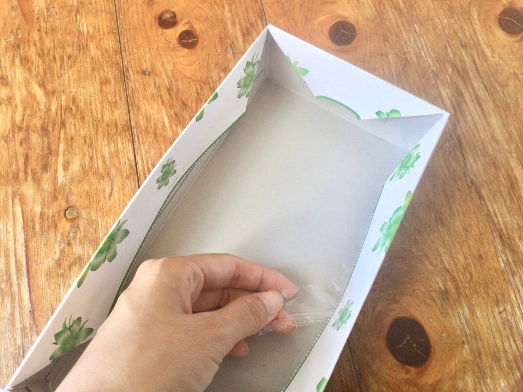 ティッシュの空き箱