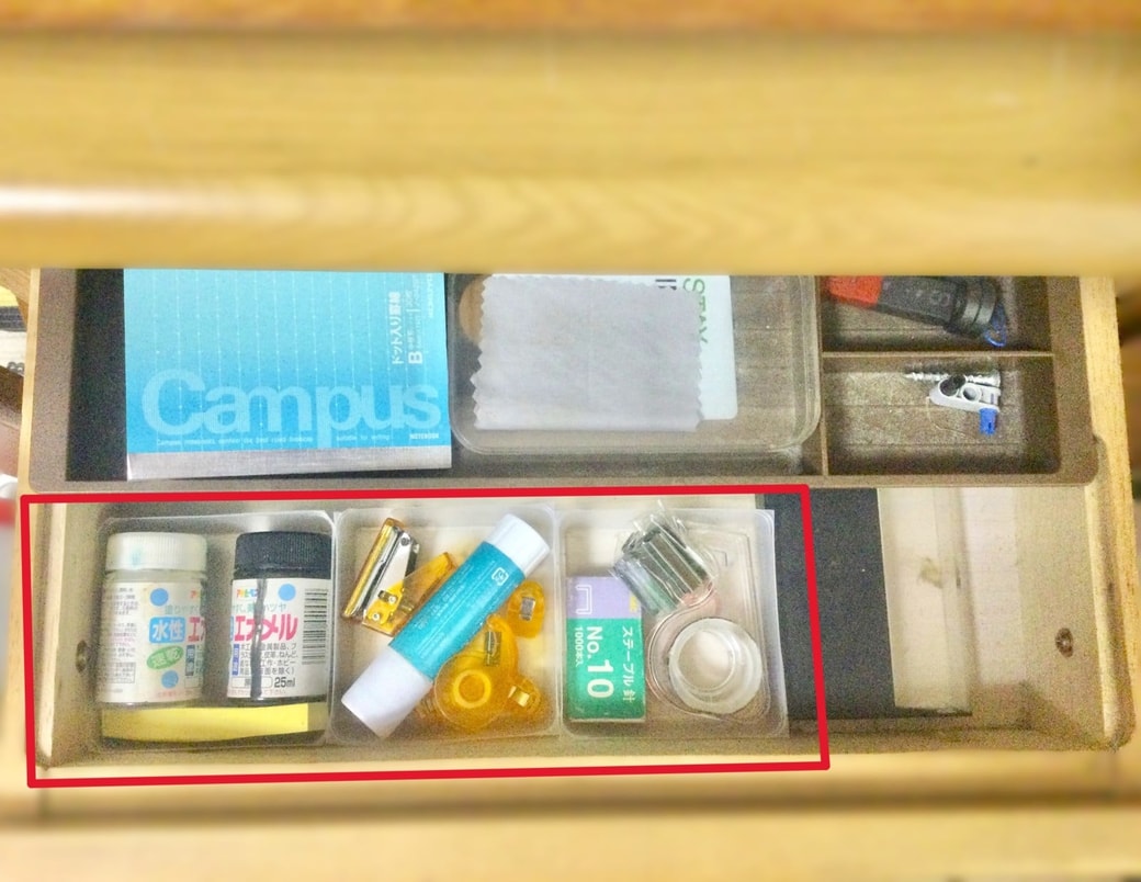 豆腐の空き容器を仕切り収納にする