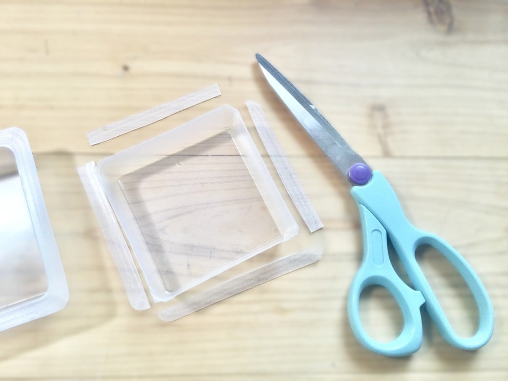 豆腐の空き容器