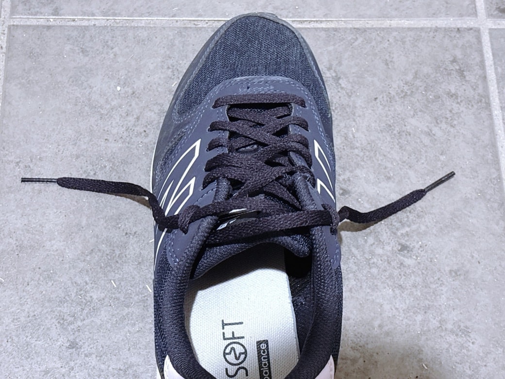 いつも通り蝶結びする