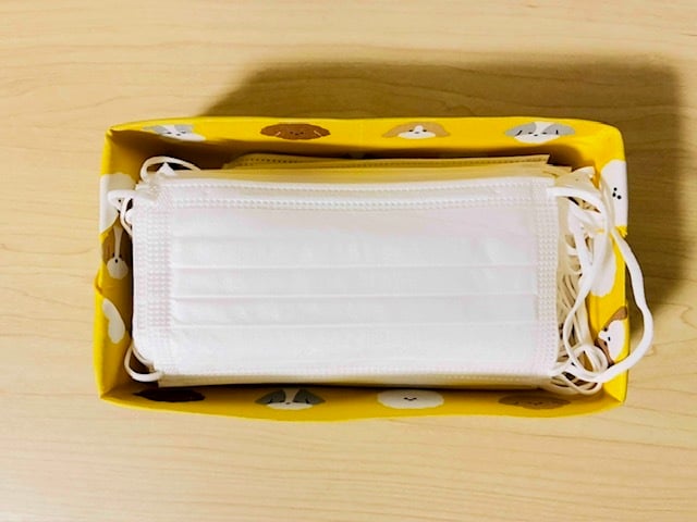 ティッシュ箱で作るマスクケース