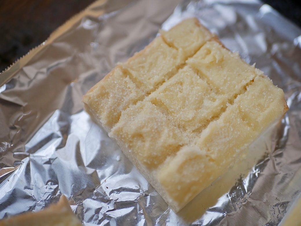 グラニュー糖を振ったところ