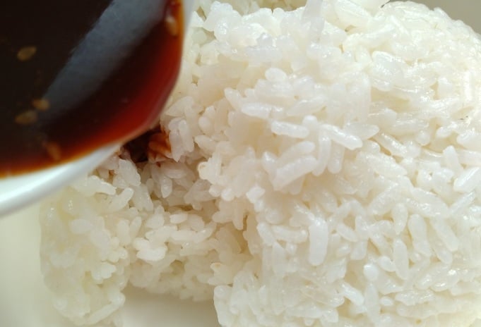 焼肉のタレを加える