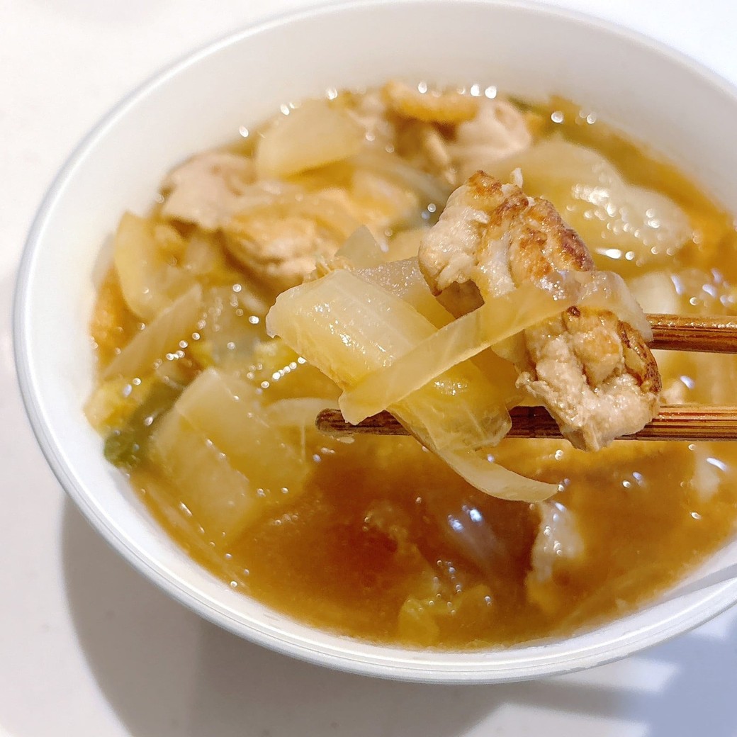 具材をごま油で炒めると美味しい