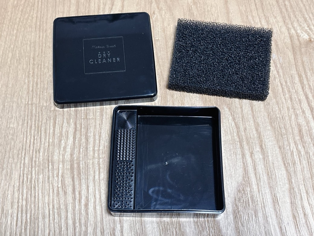 ふた・本体・スポンジの3点セット