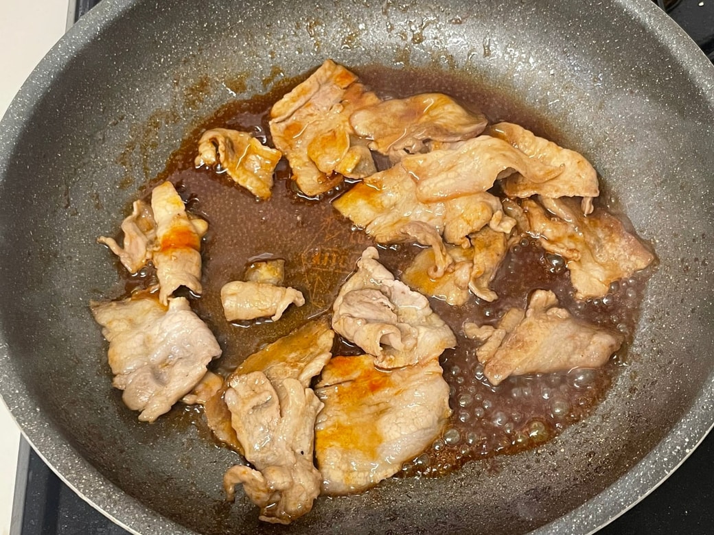 豚バラの甘辛コチュジャンだれ丼