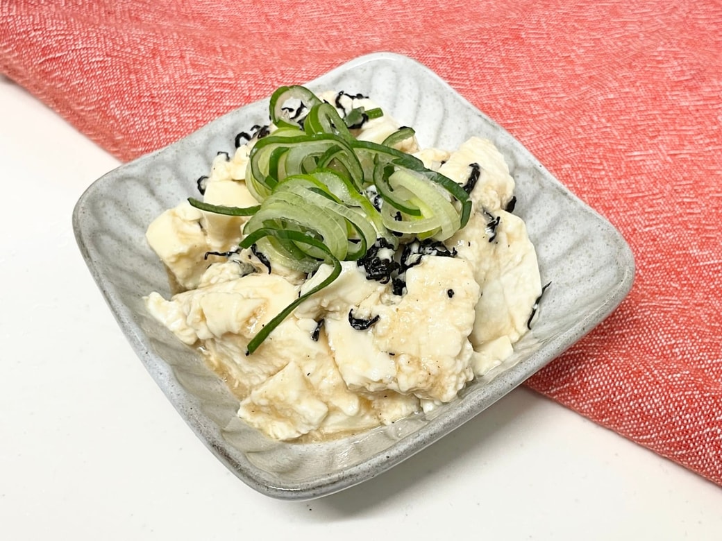 ひじきと豆腐のサラダ