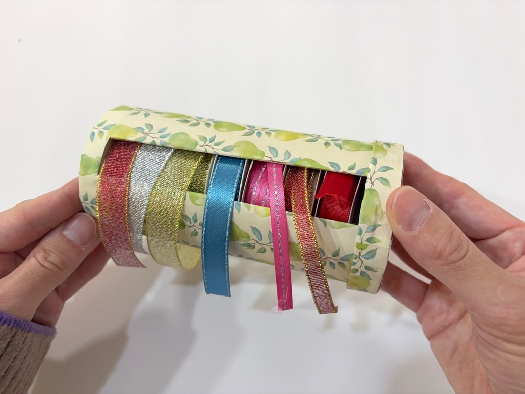 おしゃれなデザインの折り紙を貼ってリメイク