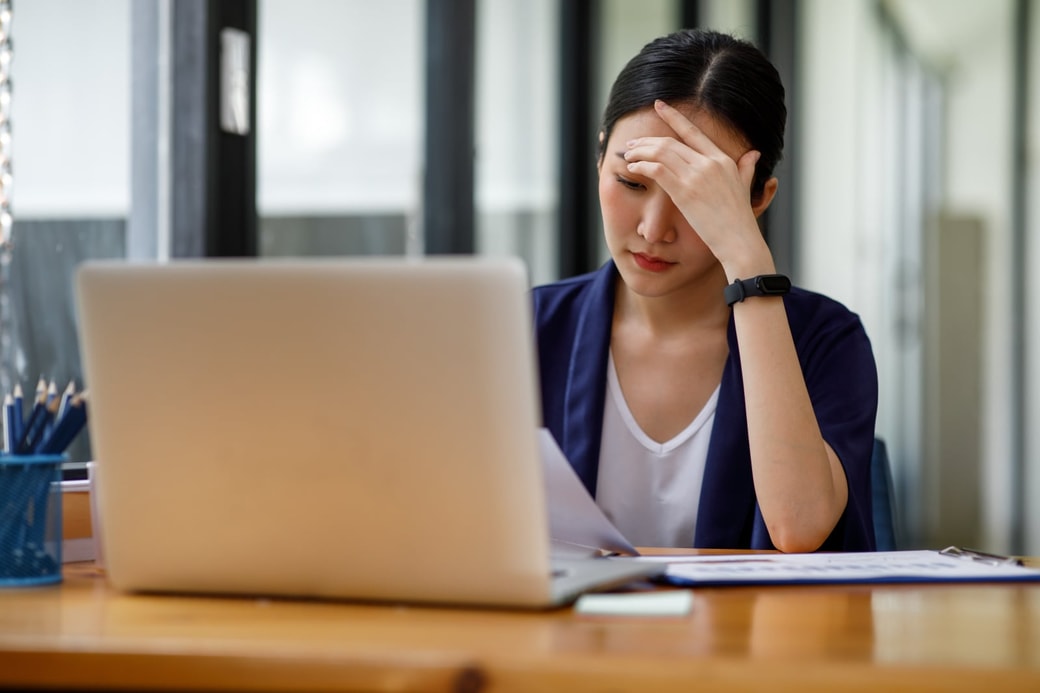 ストレスフルな女性