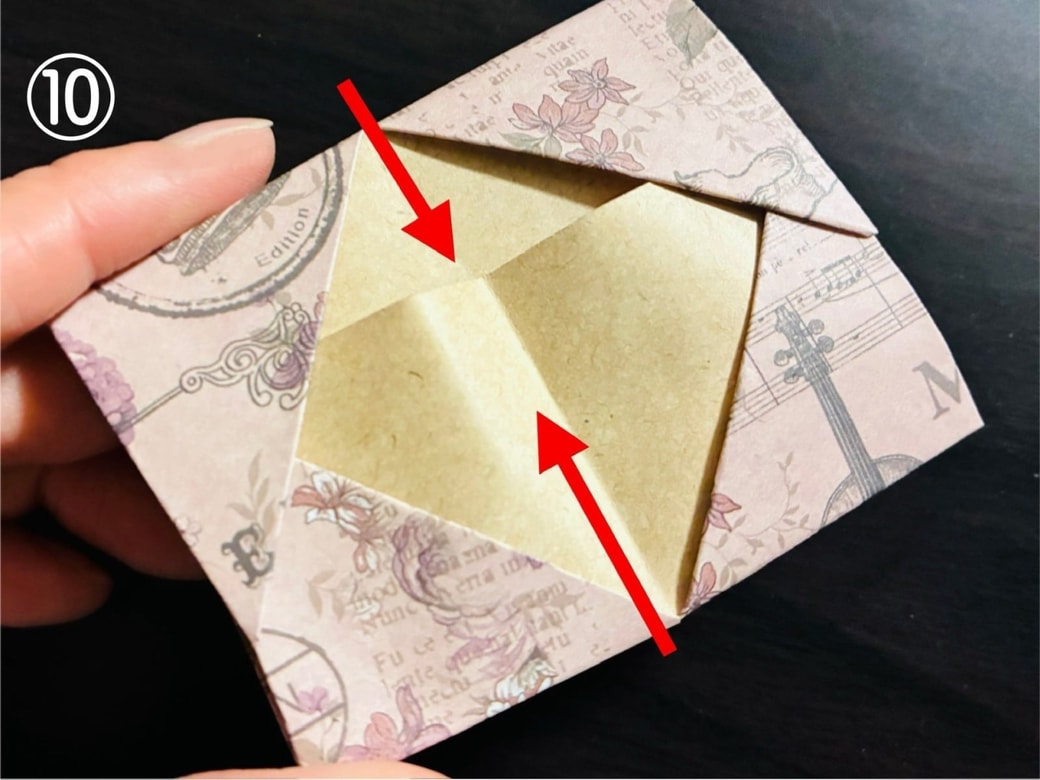 折り紙で写真立て