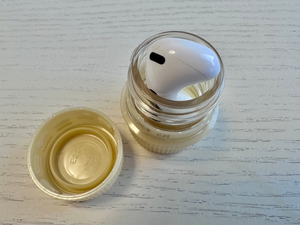 イヤホンを入れたところ