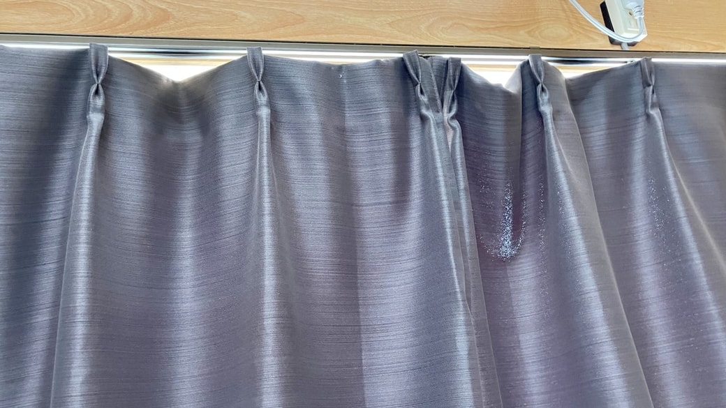 カーテンレール