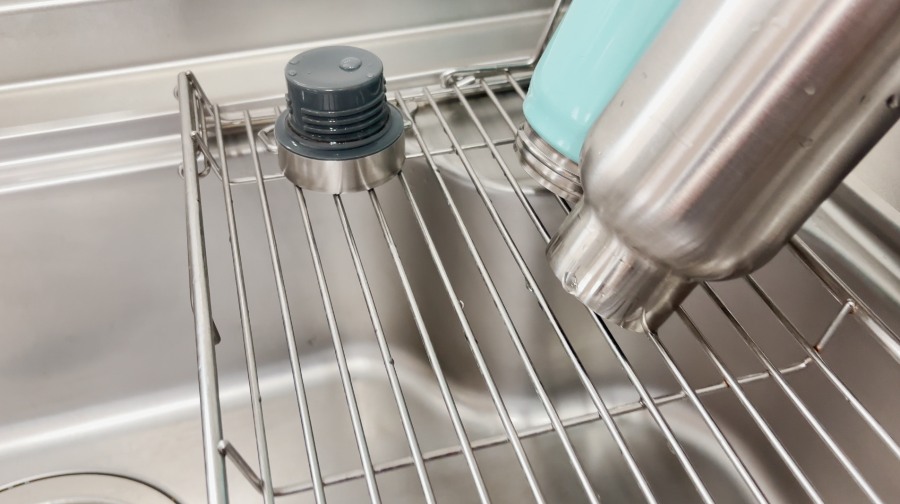 水切りカゴのお手入れを